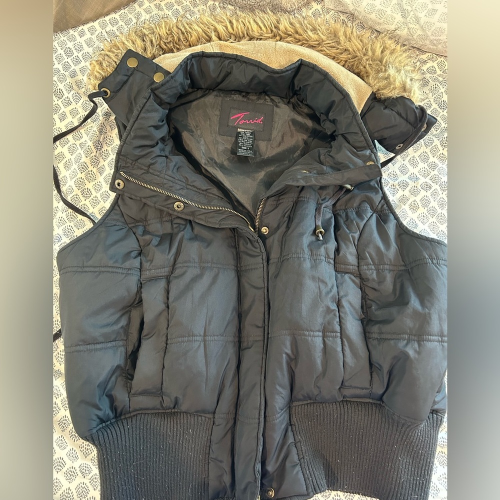 Puffy Hooded Vest Torrid